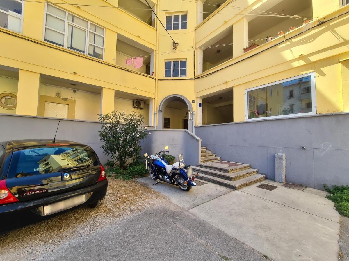Oasis Apartment Zadar Buitenkant foto