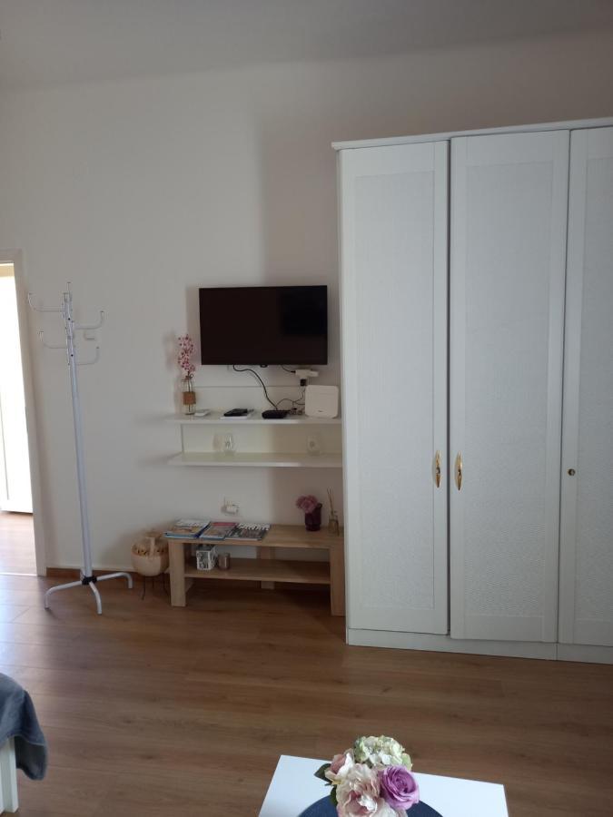 Oasis Apartment Zadar Buitenkant foto