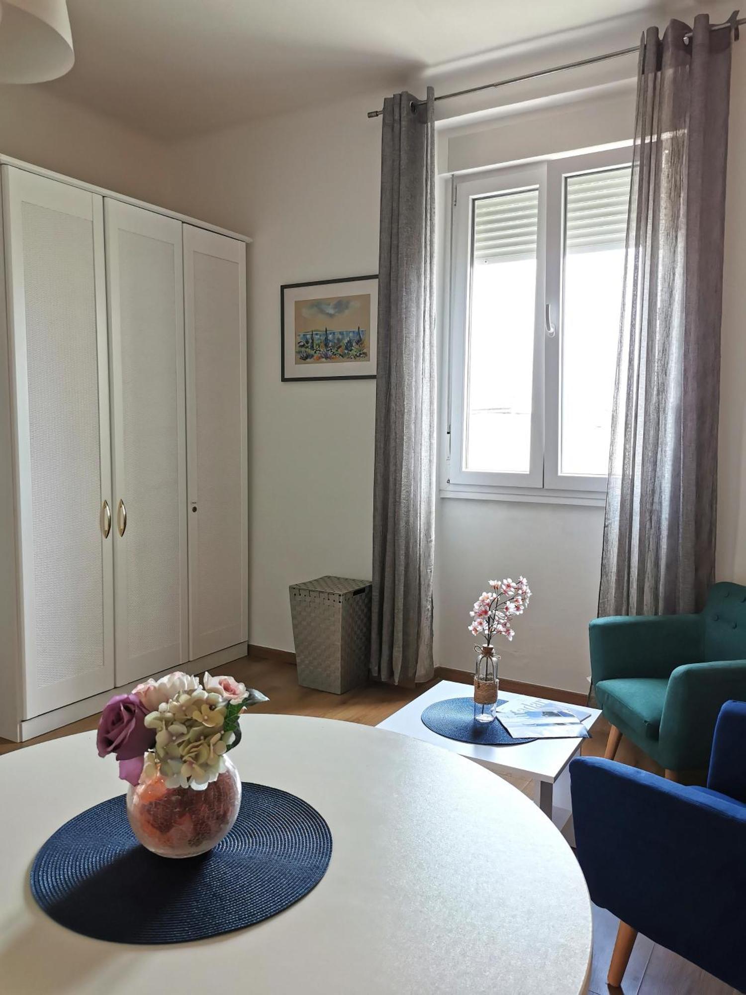Oasis Apartment Zadar Buitenkant foto